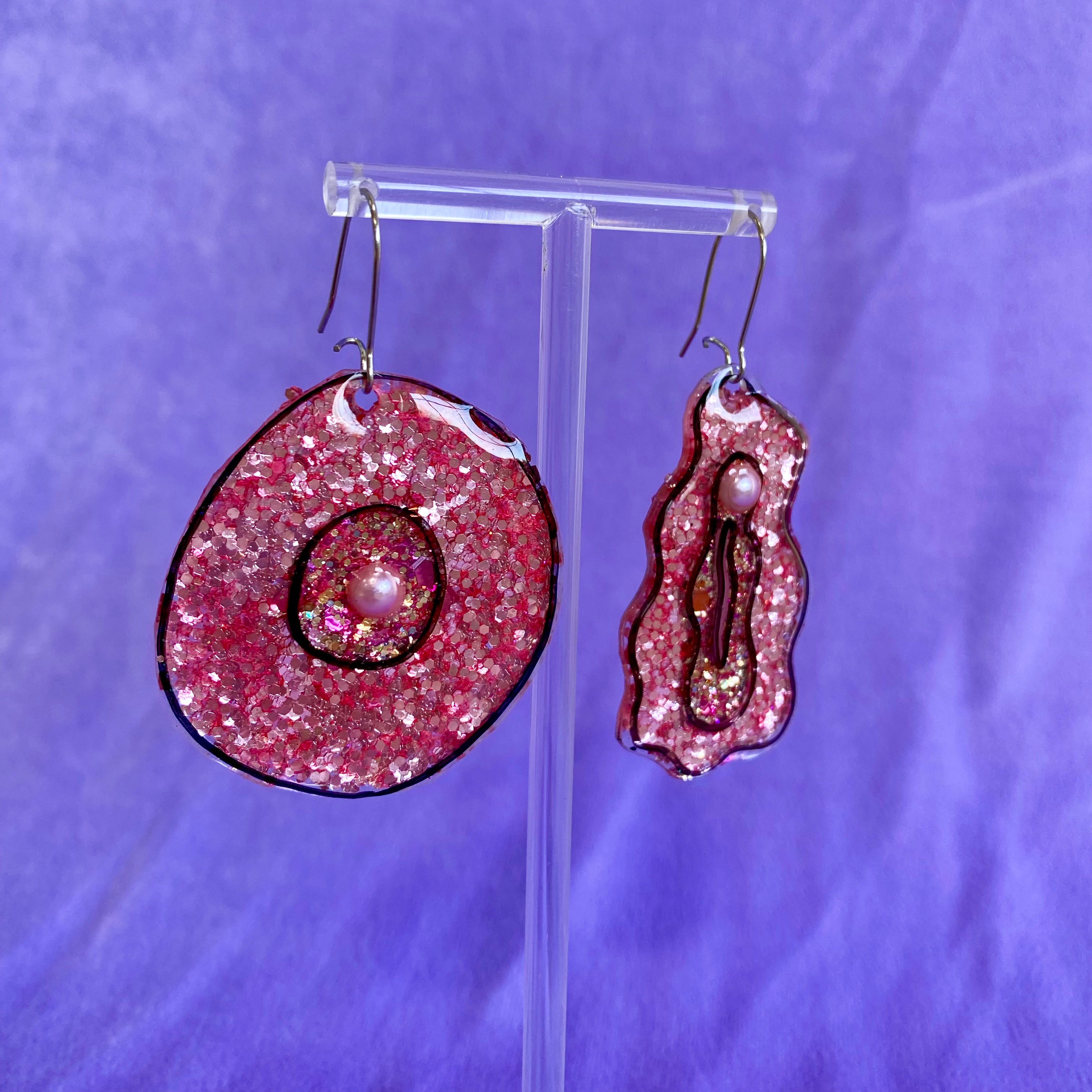 Tits n Lips Earrings Glittered