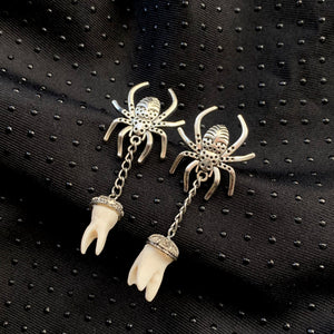 Spider Single Tooth Earrings